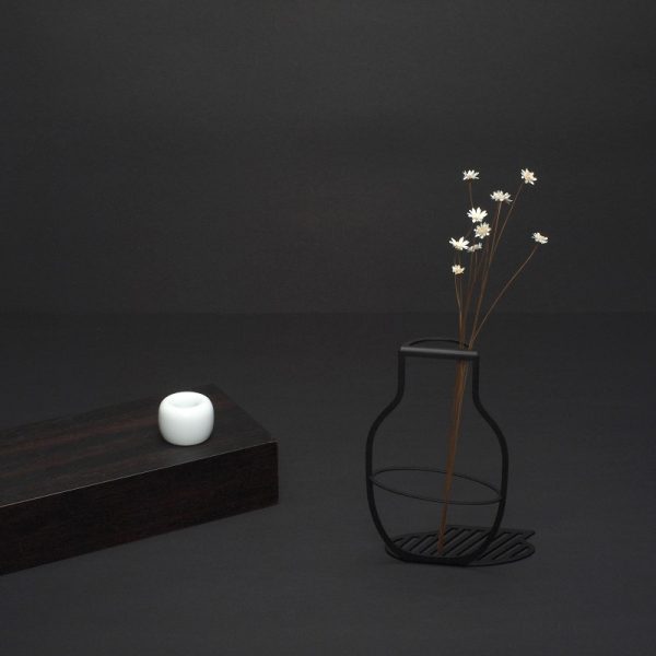 SURFACE Holder Vase L / Black - Image 2