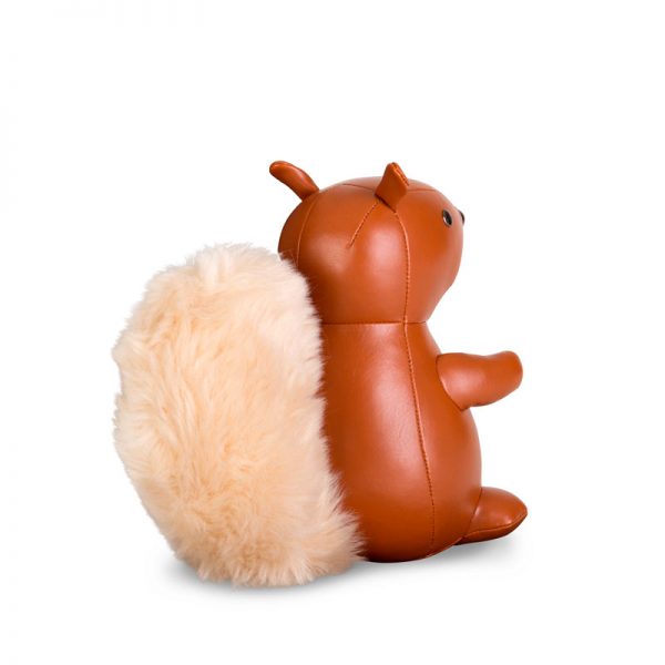 Squirrel Bookend 1kg - Image 3
