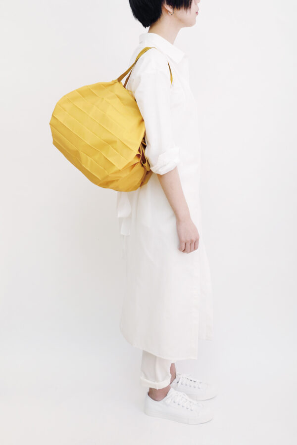 Shupatto compact foldable shopping bag size M - Mustard (Karashi) - Image 3