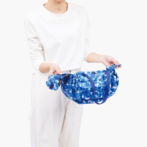 Shupatto compact foldable shopping bag size M - Ocean (Umi) - Image 6