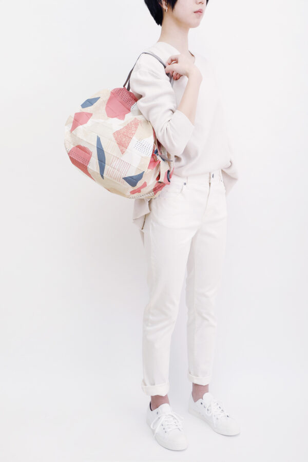 Shupatto compact foldable shopping bag size M - Scraps (Hagire) - Image 3