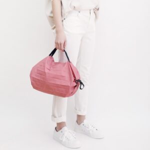 shupatto-compact-bag-s-peach-momo-model