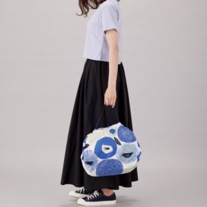 shupatto-kauniste-one-pull-bag-m-sunday-blue-model