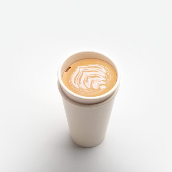 ilsangisang-take-out-sustainable-coffee-mug-natural-white-caffe-latte