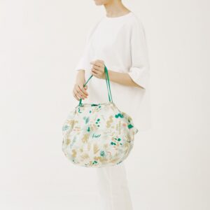 shupatto-sustainable-bag-aquatic-plants-model