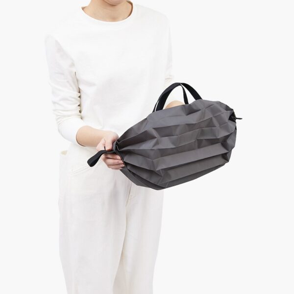Shupatto compact foldable shopping bag size S - Charcoal (Sumi) - Image 4