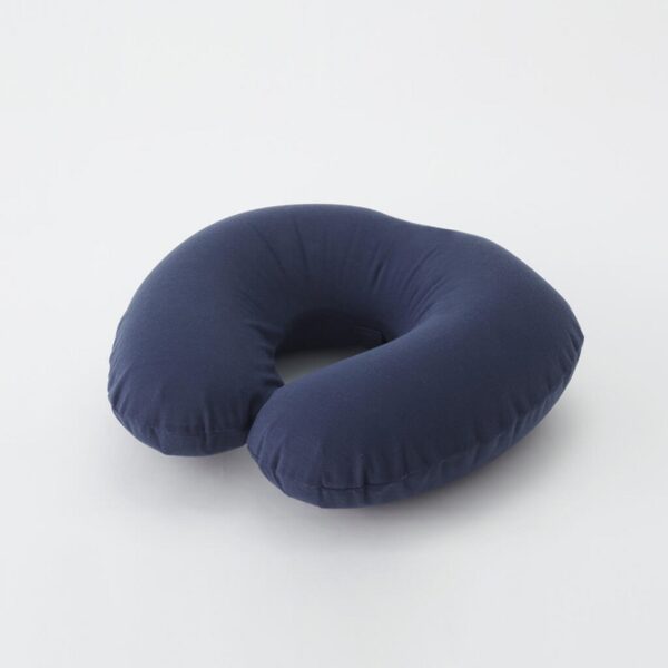 marna-fuu-one-breath-neck-pillow-navy