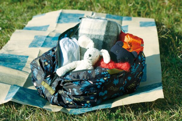 Shupatto packable bag 27L - Grassland - Image 5