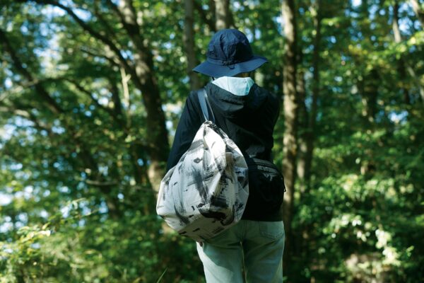 Shupatto packable bag 27L - White Birch - Image 13