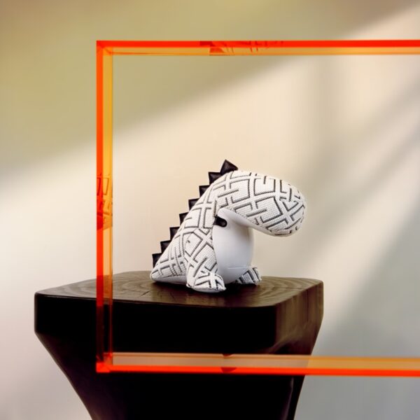 Dinosaur Bobo Kvadrat Grid white bookend - Image 5